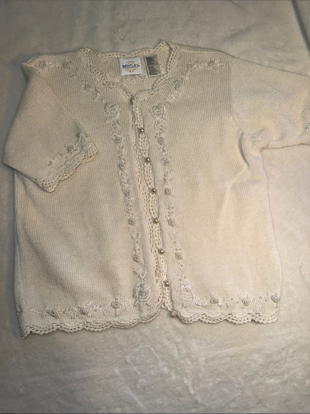 Beautiful Vintage Bentley Cream Embroidered Knit Cardigan w/pearl beads & button